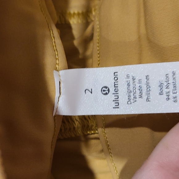 Lululemon Beyond the Studio Pant Slim Gold Buff like new - Picture 6 of 11